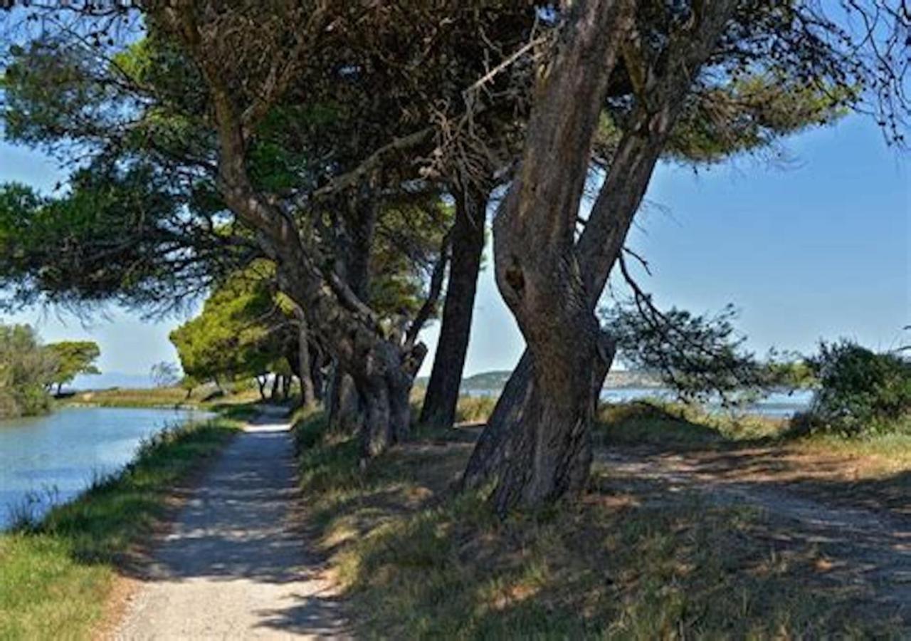 agréable maison de famille Sigean Exterior foto